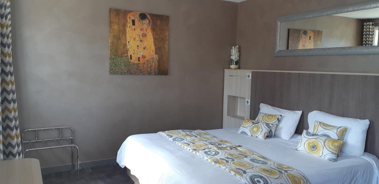 Loubaresse  Logis Hotel Beau Site מראה חיצוני תמונה