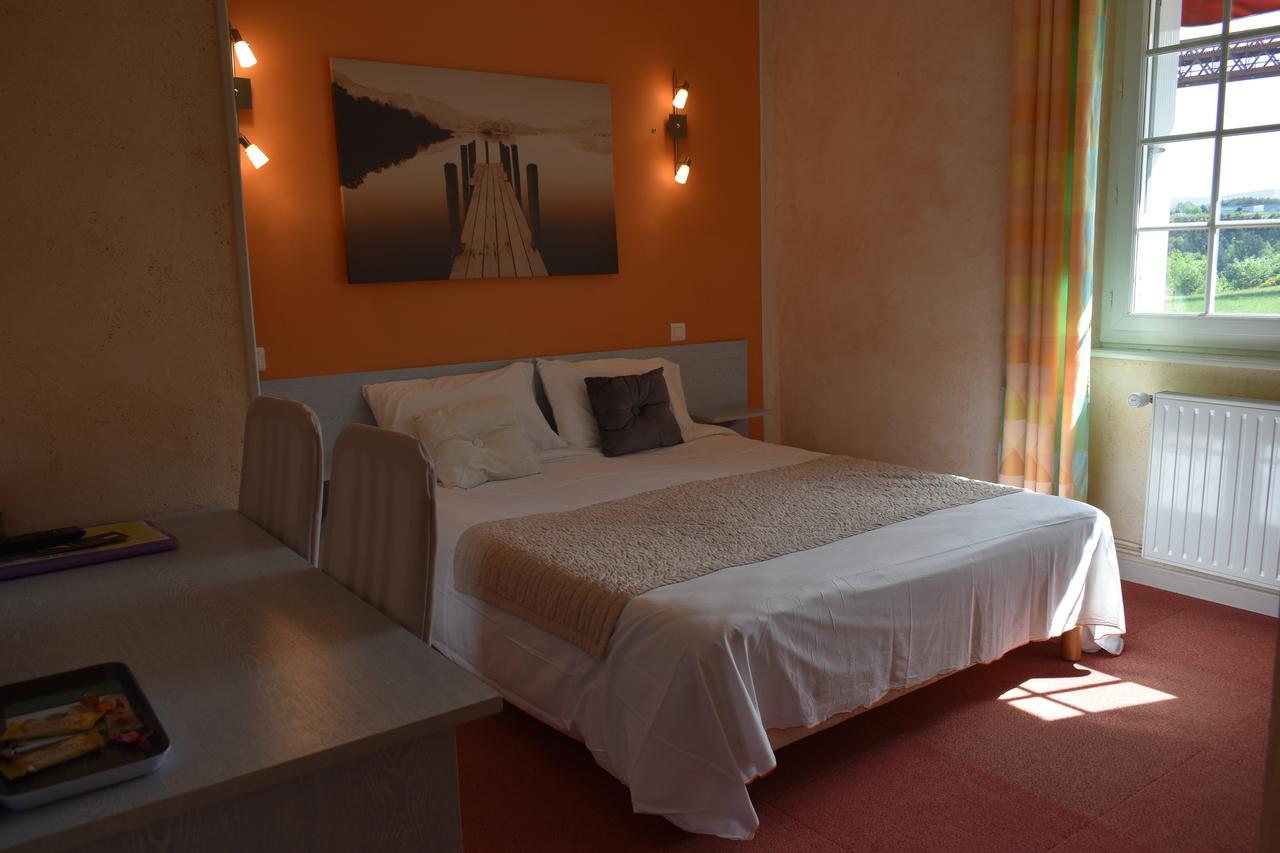 Loubaresse  Logis Hotel Beau Site מראה חיצוני תמונה